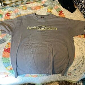 Yellowstone’s Graphic Tee Vintage